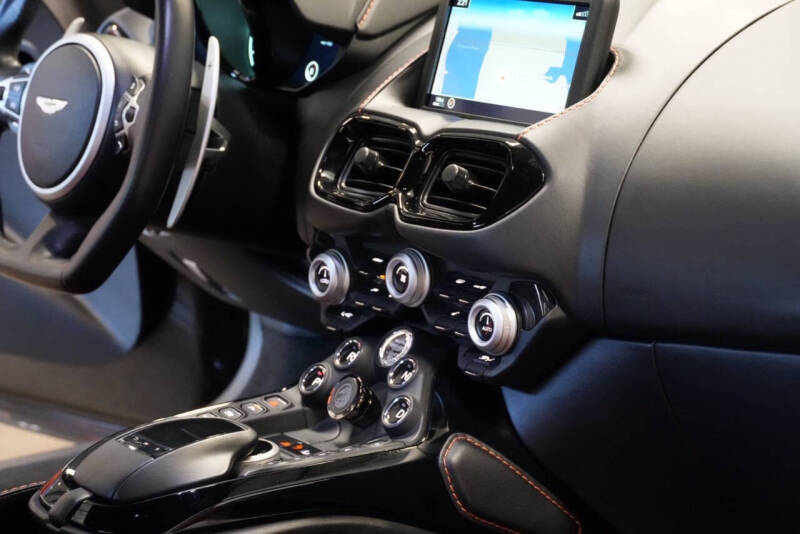 2019 Aston Martin Vantage