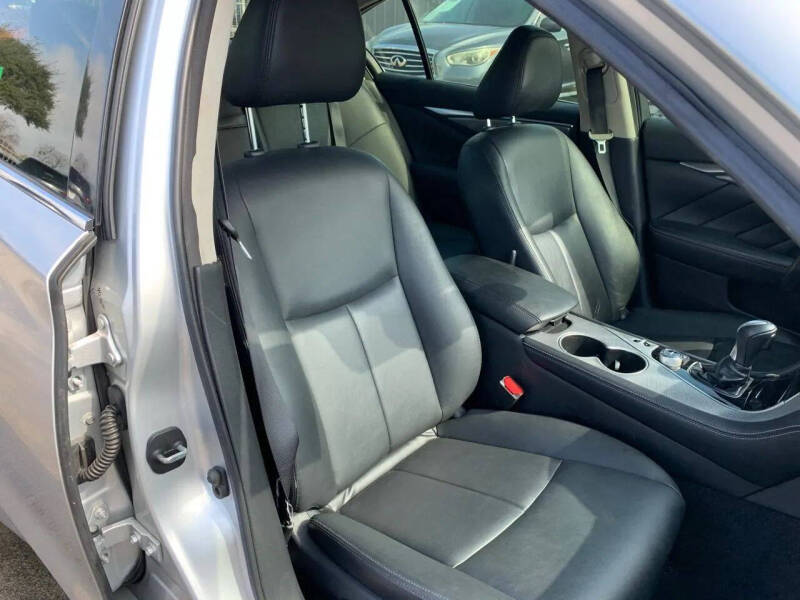 2017 Infiniti Q50