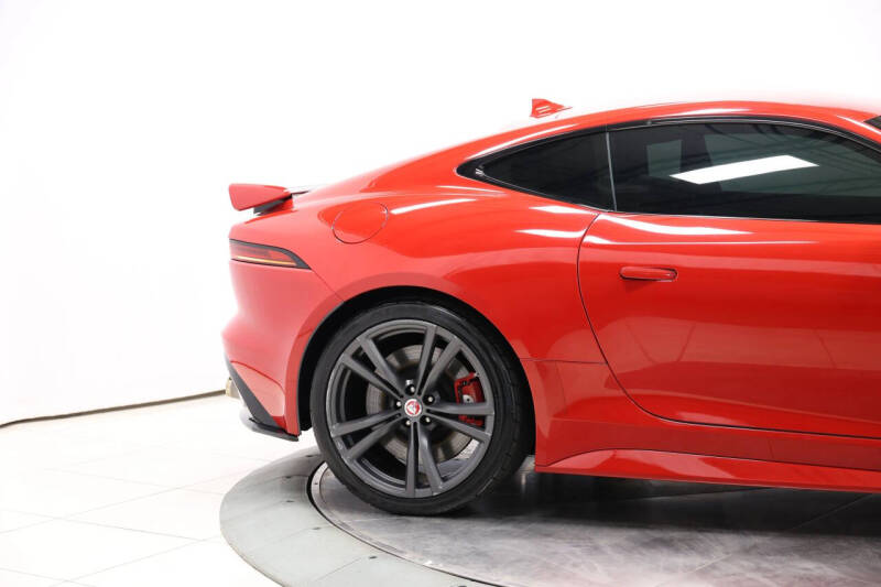 2020 Jaguar F-TYPE SVR