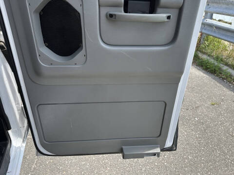 2014 Ford E-Series E-350 SD XLT
