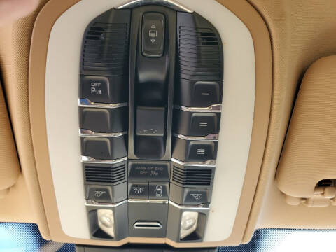 2013 Porsche Cayenne Tiptronic