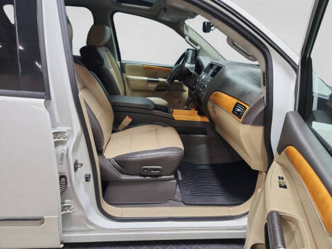 2014 Nissan Armada Platinum