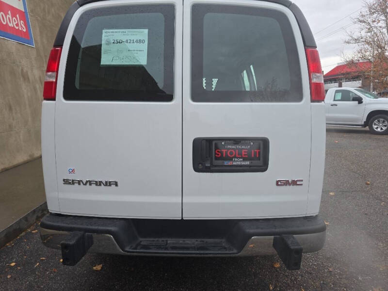 2024 GMC Savana 2500