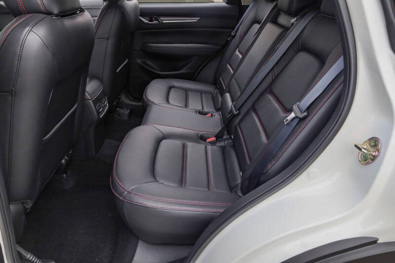 2025 Mazda CX-5 2.5 S Carbon Edition