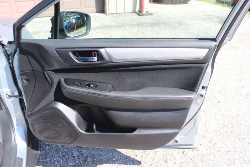 2018 Subaru Outback 2.5i Premium