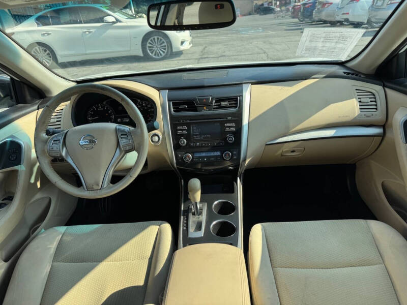 2015 Nissan Altima 2.5 SV