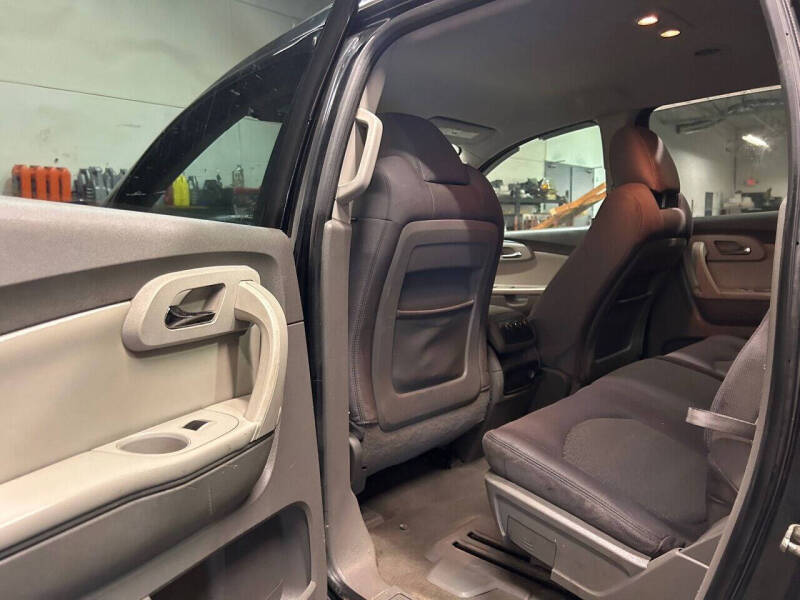 2012 Chevrolet Traverse LT