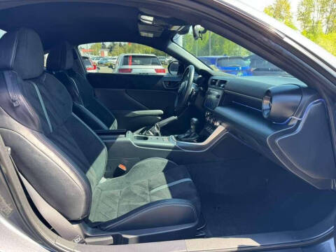 2024 Toyota GR86 Premium