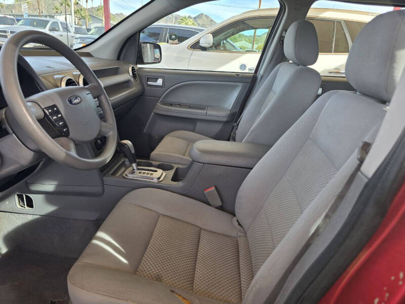 2005 Ford Freestyle SE