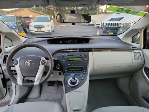2010 Toyota Prius II
