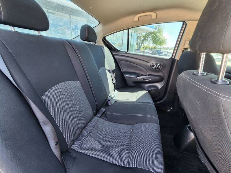 2018 Nissan Versa