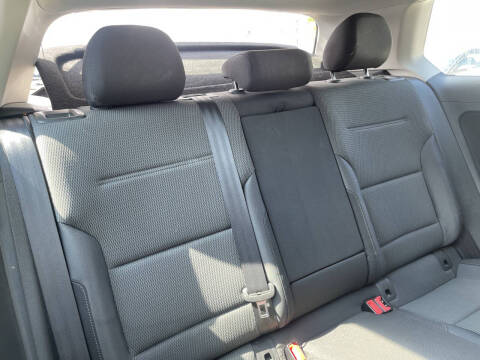 2015 Volkswagen Golf TSI S