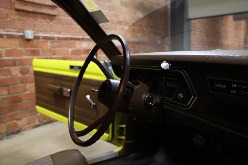 1971 Plymouth Duster