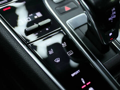 2017 Porsche Panamera