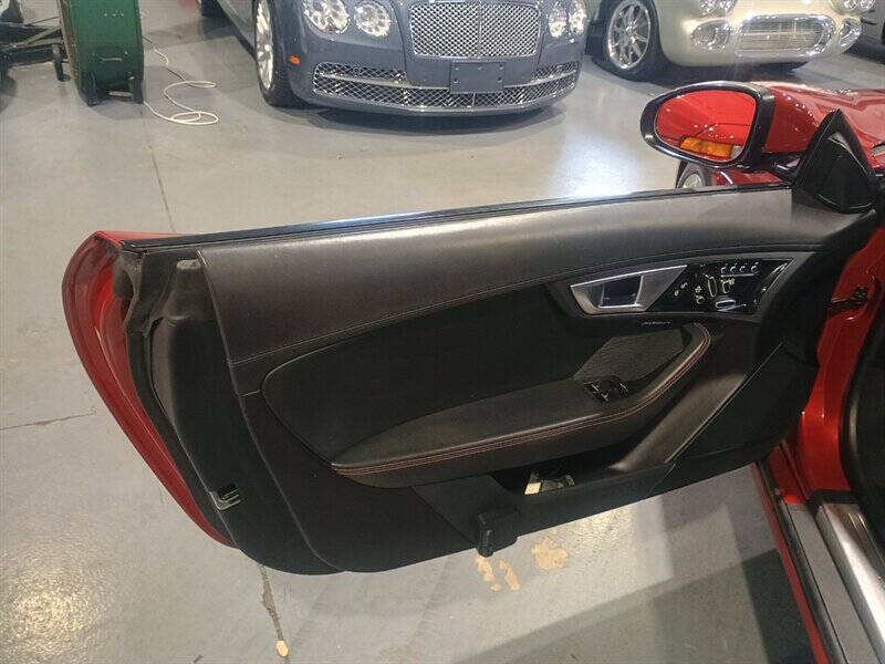 2015 Jaguar F-TYPE