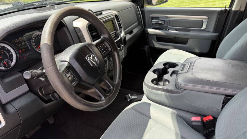 2015 RAM 1500 SLT