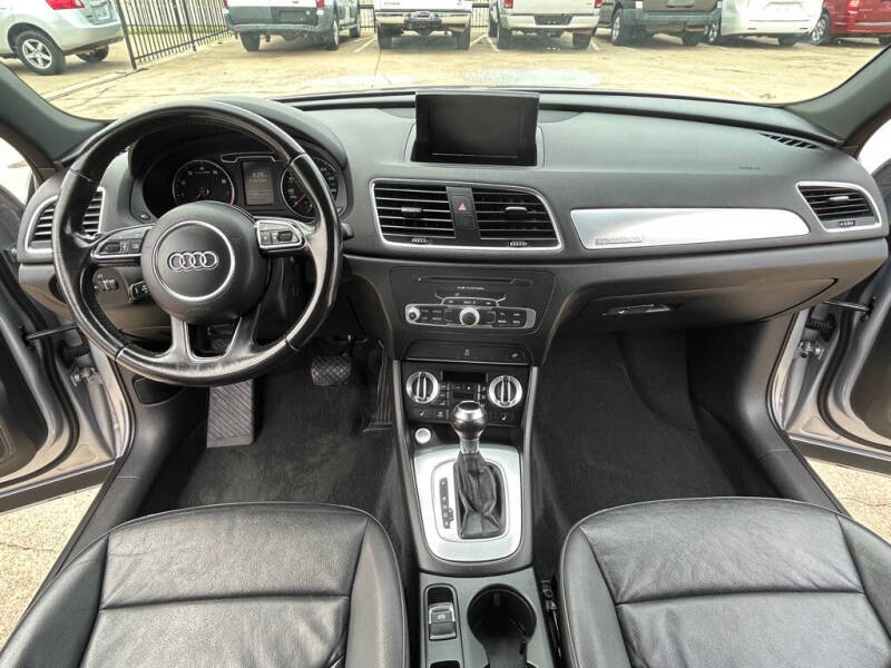 2015 Audi Q3 2.0T quattro Premium Plus