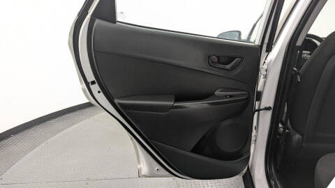 2023 Hyundai Kona SE