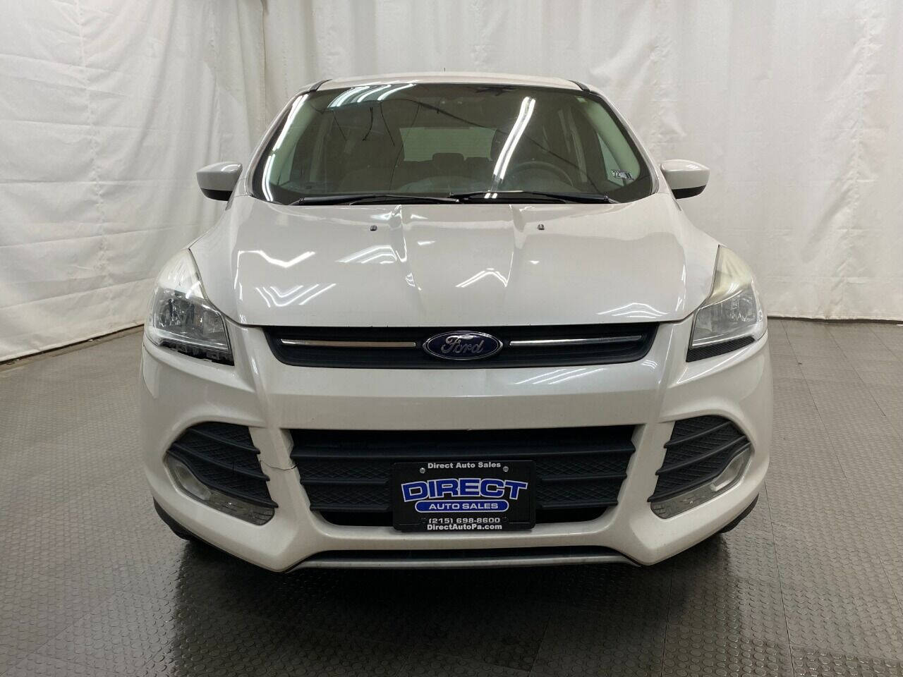 2015 Ford Escape SE AWD 4dr SUV - White exterior view 3