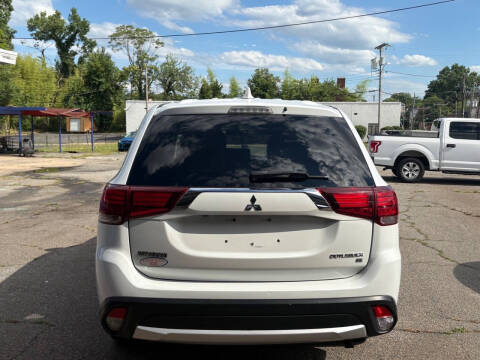 2018 Mitsubishi Outlander SE