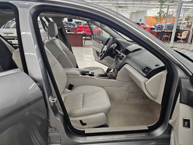 2009 Mercedes-Benz C-Class C 300 Sport