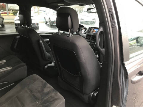 2018 Dodge Grand Caravan SE Plus