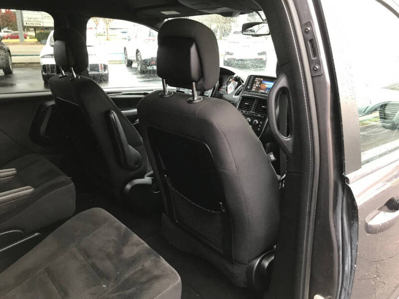 2018 Dodge Grand Caravan SE Plus