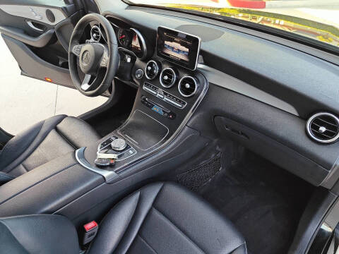 2019 Mercedes-Benz GLC GLC 300