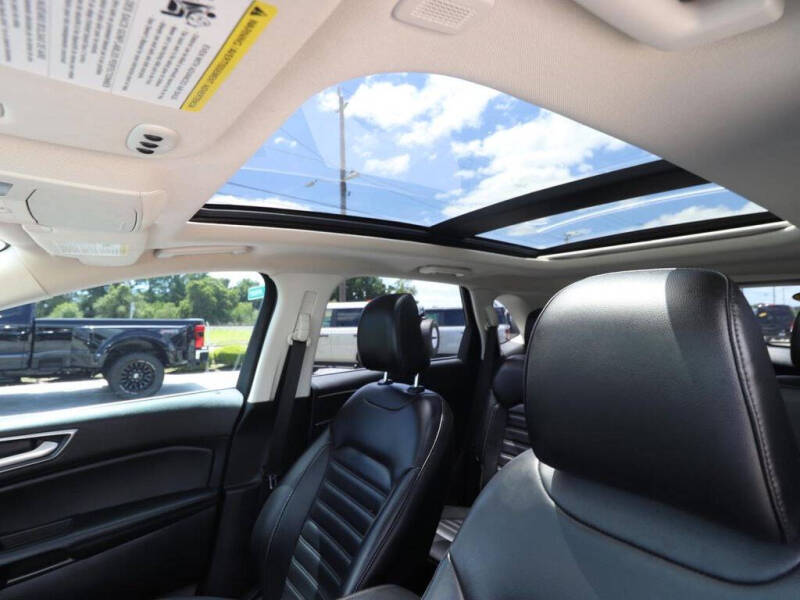 2023 Ford Edge SEL