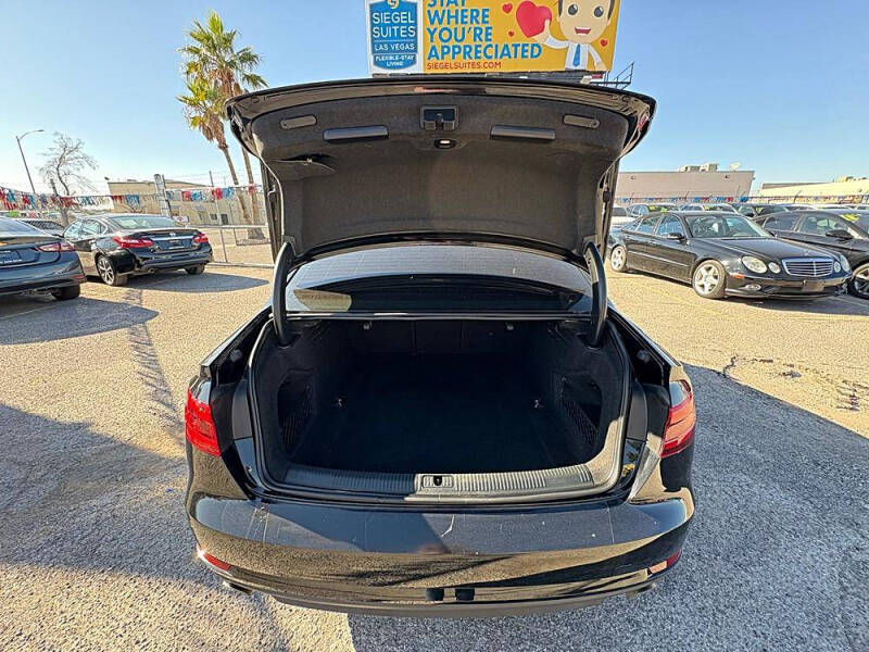 2017 Audi A4 2.0T quattro Premium