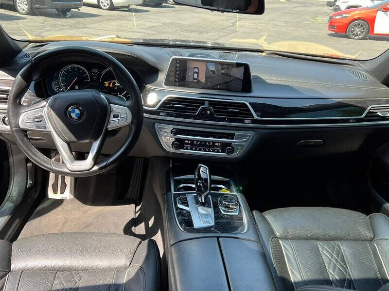 2018 BMW 7 Series 750i xDrive