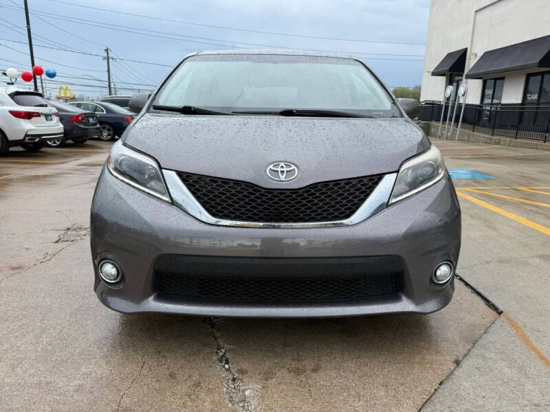 2017 Toyota Sienna