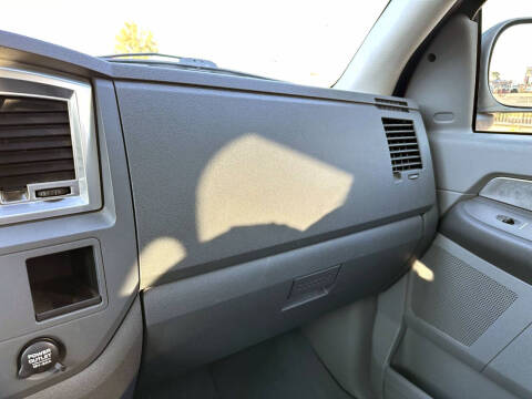 2007 Dodge Ram 1500 SLT