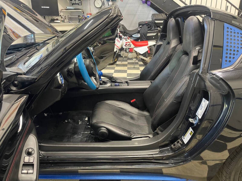2017 Mazda MX-5 Miata RF Grand Touring