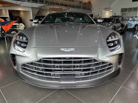 2025 Aston Martin Vantage