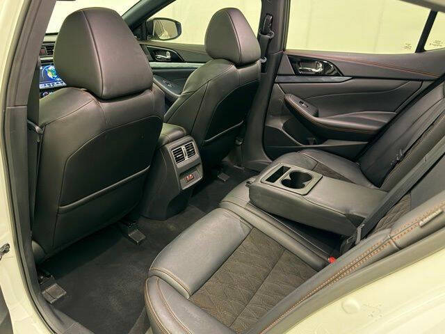 2023 Nissan Maxima 3.5 SR