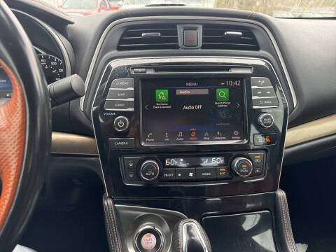 2020 Nissan Maxima Platinum