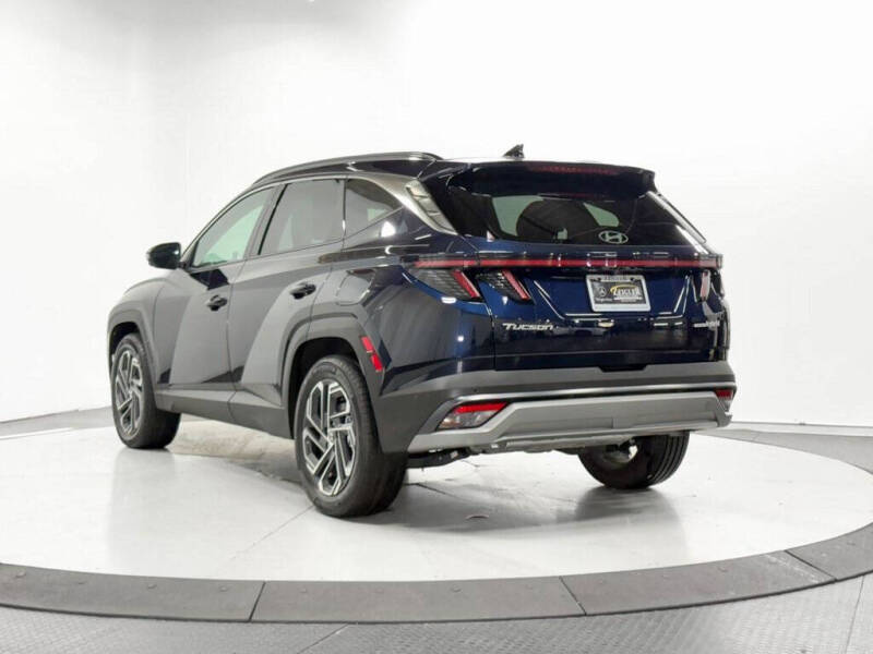 2025 Hyundai Tucson Hybrid Limited