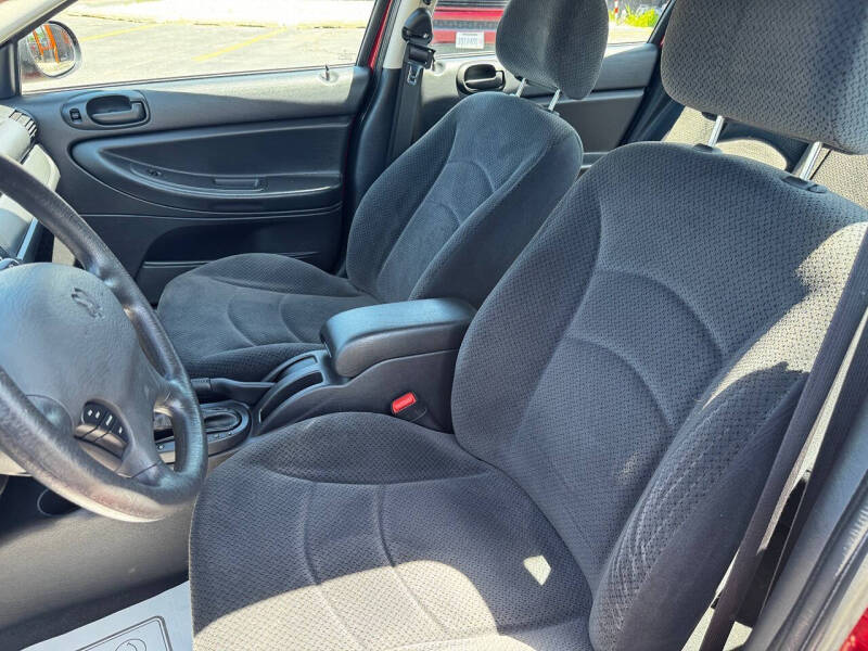2004 Dodge Stratus SXT