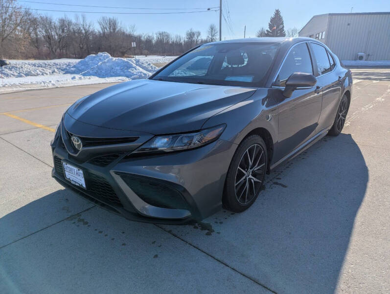 2022 Toyota Camry SE