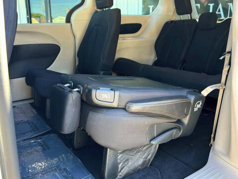 2018 Chrysler Pacifica Touring Plus