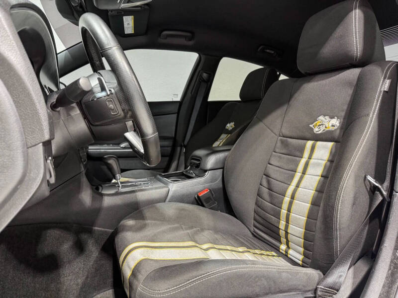 2012 Dodge Charger SRT8 Super Bee