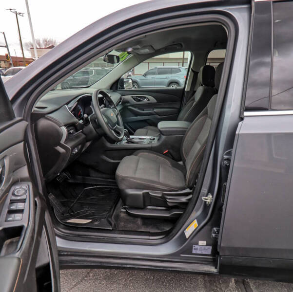 2020 Chevrolet Traverse LS
