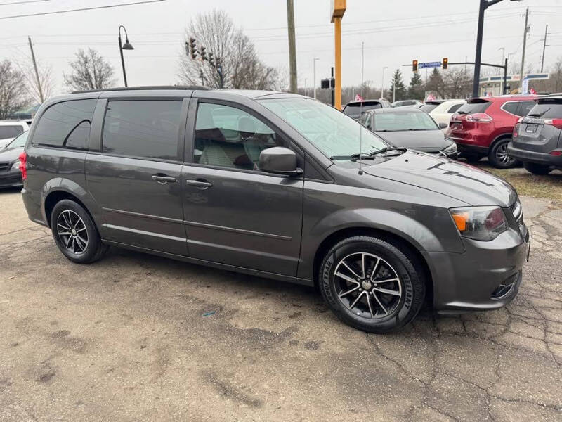 2016 Dodge Grand Caravan R/T