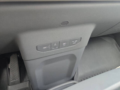 2024 Kia EV9 Wind