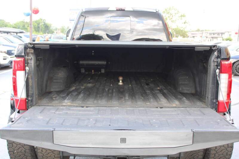 2017 Ford F-450 Super Duty Platinum