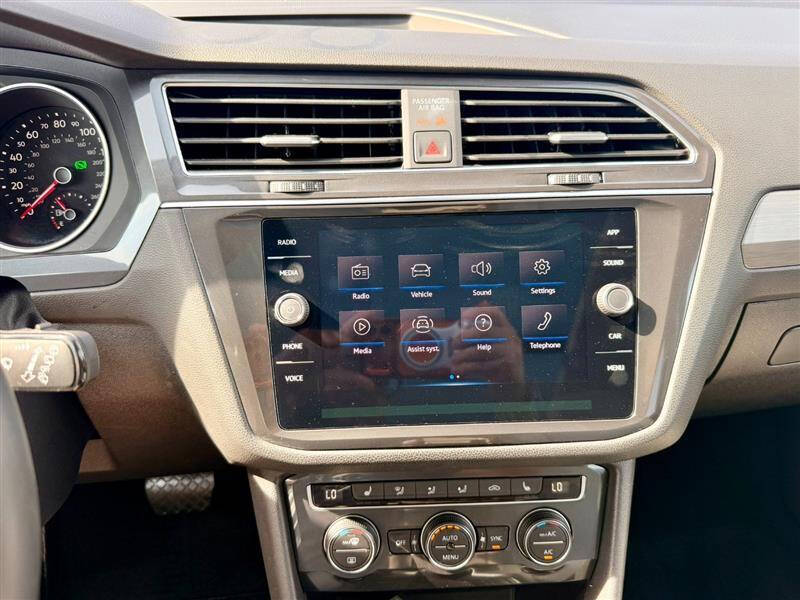 2021 Volkswagen Tiguan SE