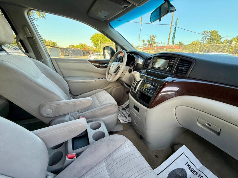 2016 Nissan Quest 3.5 SV