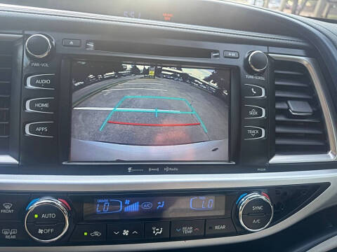 2018 Toyota Highlander LE Plus