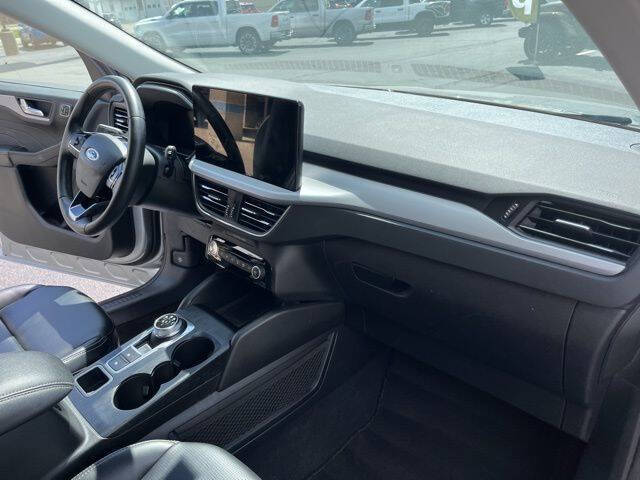 2023 Ford Escape Platinum